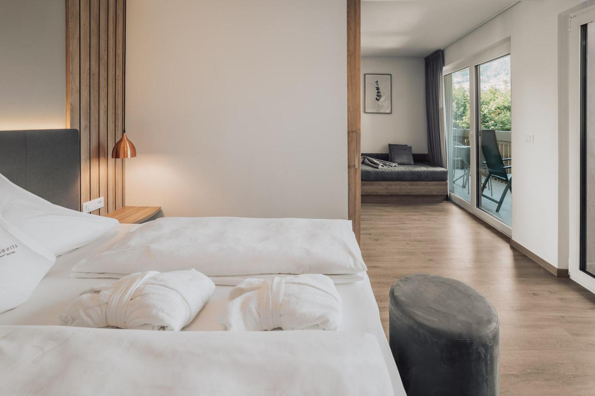 Lisetta Hotel 4*