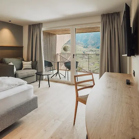 Hotel Lisetta Tirolo Exterior photo